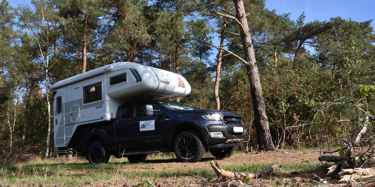 Special camper in bosrijke omgeving