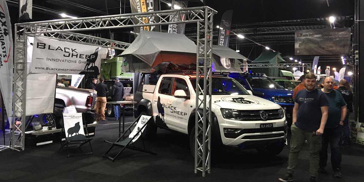 Daktent aanbieder op 4x4 beurs in Kalkar